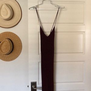 Ecote, size Medium, maroon, printed jumper.